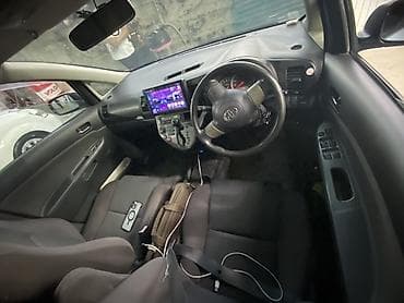 Унаа сатуу: Toyota WISH: 2005 г., Автомат, Универсал — 4