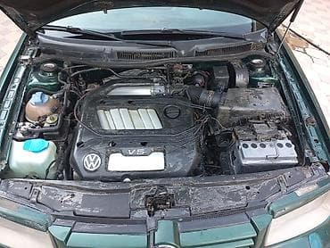 mini coper: Volkswagen Bora: 1998 г., 2.3 л, Механика, Бензин — 4