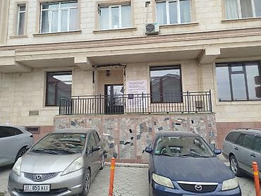 офис в жилом доме: Аренда офисов, 120 м², В жилом комплексе, 1 линия, С отдельным входом, С отдельным сан узлом — 1