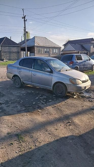 шпаклевка авто: Toyota Platz: 2000 г., Автомат, Седан — 3