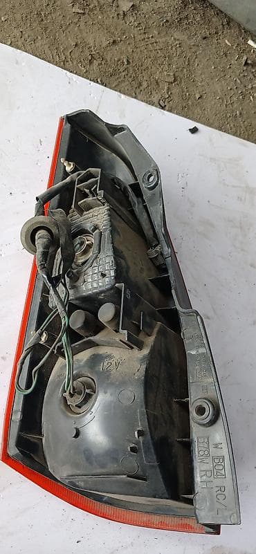 Задний правый стоп-сигнал Nissan 2002 г., Б/у, Оригинал, Япония — 4