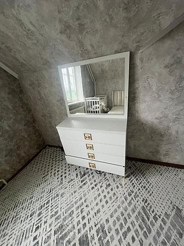 string art: Спальный гарнитур в современном стиле, светло‑серый/молочный велюр и — 3