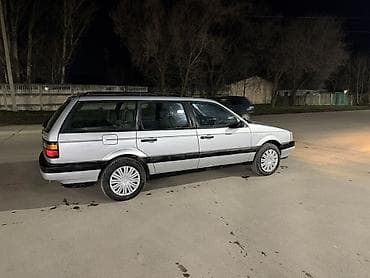 Volkswagen: Volkswagen Passat Variant: 1989 г., 1.8 л, Ручные, Бензин, Универсал — 2