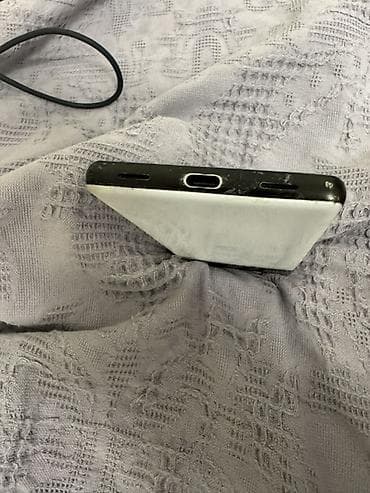 а 10 с: Google Pixel 6A, Б/у, 128 ГБ, цвет - Белый, 2 SIM — 2