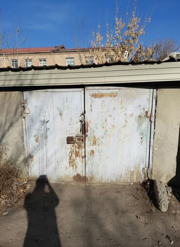 Сдаю кирпичный гараж Фатьянова69 за 29 школой с погребом можно под