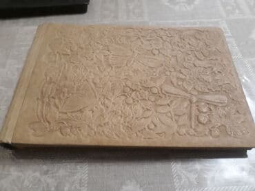 Винтажные АЛЬБОМЫ ДЛЯ ФОТО .давленая кожа.3500 кожзам.3 шт. бежевый