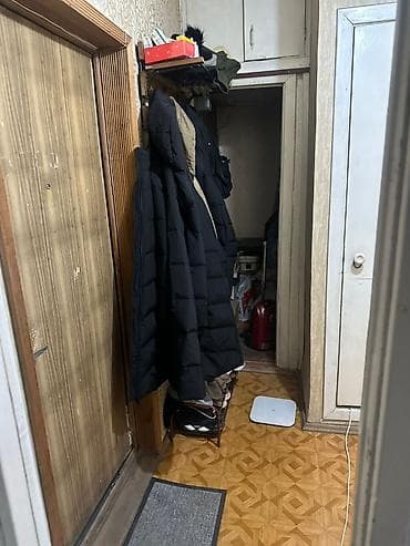 набережная: 1 комната, 33 м², 106 серия, 3 этаж, Старый ремонт — 6