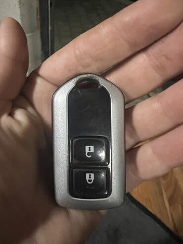 операционные системы электронный ключ: Ачкыч Toyota 2003 г., Колдонулган, Оригинал — 2