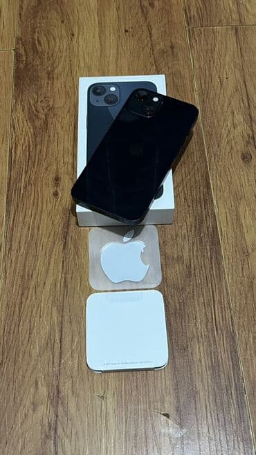 Ковролин: IPhone 13, Б/у, 128 ГБ, Midnight, Коробка, 79 % — 2