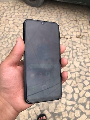 iphone 13 lalafo: Смартфон с тройной основной камерой и светодиодной вспышкой. Корпус — 3