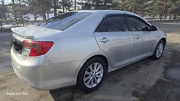 camry 2018: Toyota Camry: 2013 г., 3.5 л, Автомат, Бензин, Седан — 3
