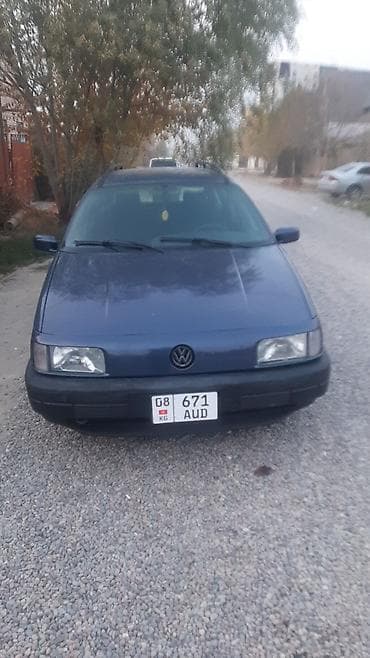 Volkswagen Passat Variant: 1993 г., 1.8 л, Механика, Бензин, Универсал at lalafo.kg Volkswagen Passat Variant: 1993 г., 1.8 л, Механика, Бензин, Универсал
