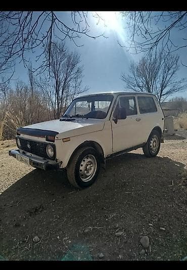 ВАЗ (ЛАДА) 4x4 Нива: 1997 г., 1.7 л, Механика, Бензин, Седан