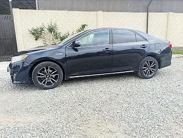 camry 55 гибрид: Toyota Camry: 2014 г., 2.5 л, Автомат, Гибрид, Седан — 3