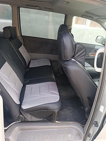 перекупщик авто: Toyota Noah: 2003 г., 2 л, Автомат, Бензин, Минивэн — 8