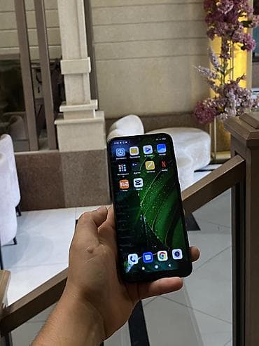 чехол pixel 3: Redmi, Redmi 9C, Б/у, 128 ГБ, цвет - Синий, 2 SIM, eSIM — 2