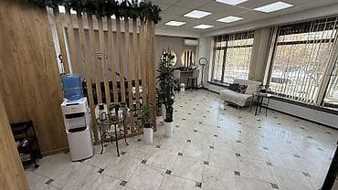 Сулуулук салондору: Сдаётся рабочее место (стол) для провиста / визажиста Ищешь уютное — 8