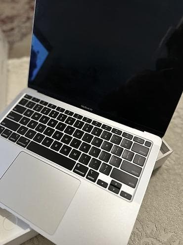 сумка для макбук: Apple MacBook Air (серебристый цвет) в комплекте с фирменной коробкой — 8