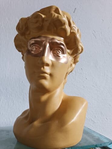 одежды для новорожденных: Декор для дома и сада, Кашпо и цветники, Самовывоз — 1