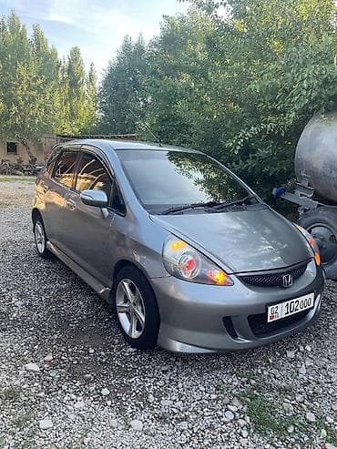 авто шпаклевка: Honda Fit: 2003 г., 1.5 л, Автомат, Бензин, Хэтчбэк — 3