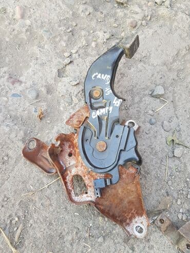 Toyota Camry 45, педаль ручника. Тоета Камри 45. Педаль ручника