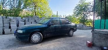 Vauxhall: Opel Vectra: 1993 г., Механика, Седан — 3