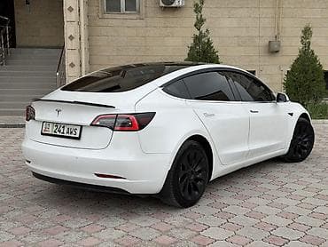 меняю на недвижимость: Tesla Model 3: 2021 г., Электромобиль, Седан — 6