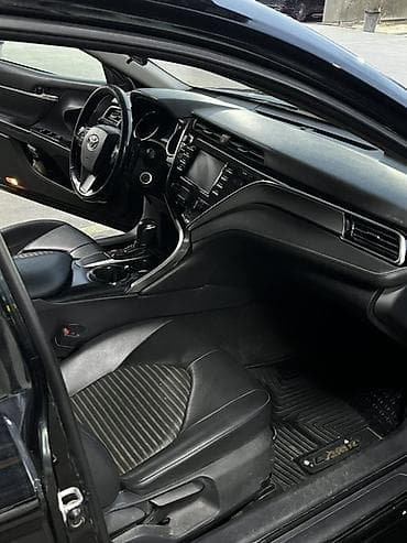 abs блок: Toyota Camry: 2018 г., 2.5 л, Автомат, Бензин, Седан — 2