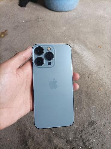 hisense 32: IPhone 13 Pro, Б/у, 256 ГБ, Sierra Blue, Чехол, 100 % — 2