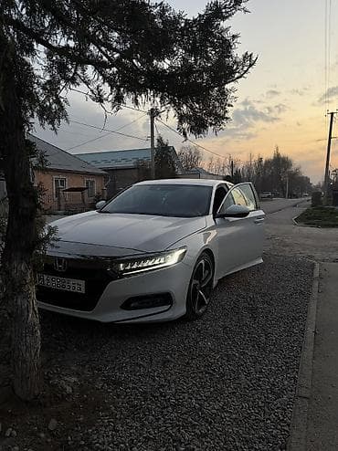 infinity fx: Honda Accord: 2019 г., 2 л, Бензин, Седан — 2
