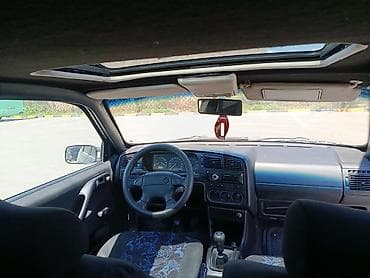 daf 2001: Volkswagen Passat: 1995 г., 1.8 л, Механика, Бензин, Универсал — 4