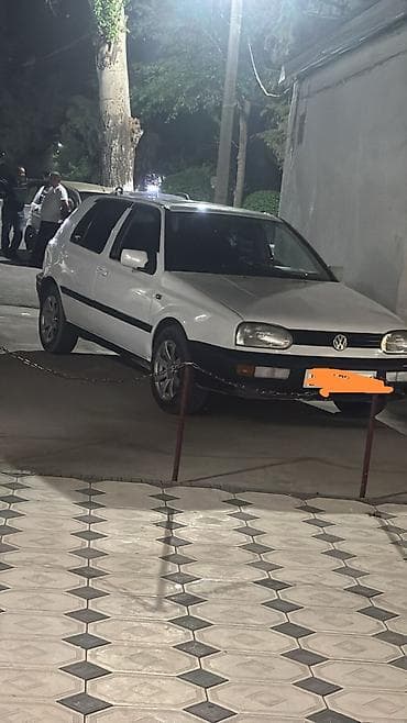 Продажа авто: Volkswagen Golf: 1997 г., 1.8 л, Механика, Бензин, Хэтчбэк — 1