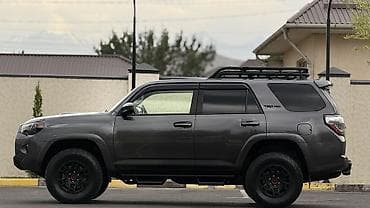резина куплю: Toyota 4Runner: 2022 г., 4 л, Автомат, Бензин, Внедорожник — 5