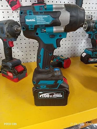 Инструменты: Аккумуляторный ударный гайковерт Makita (форм‑фактор XGT) - Тип — 2