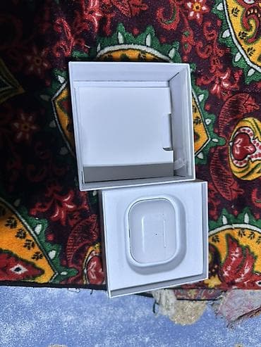 samsung ultra: Apple AirPods Pro подоргинальный производство китай Продаю — 2
