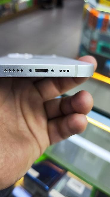 айфон 2ж: IPhone 13, Б/у, 128 ГБ, Белый, Защитное стекло, 85 % — 8