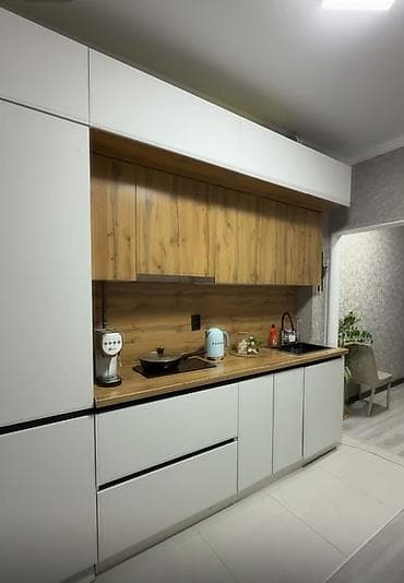 нарын там: Продаётся уютная 1-комнатная квартира, 43 м² 📍 г. Бишкек, ул. Нарын — 6