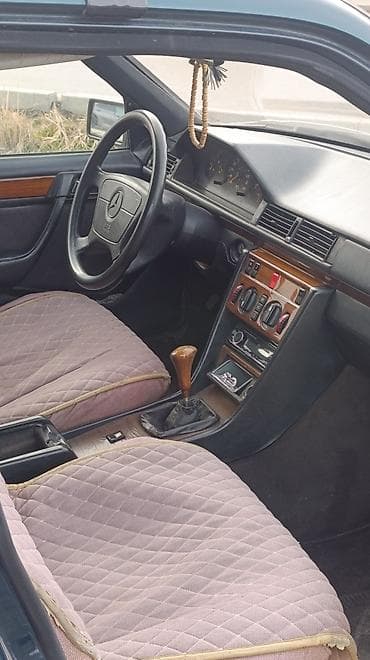 land rower: Mercedes-Benz E-Class: 1994 г., 2.2 л, Механика, Бензин, Седан — 5