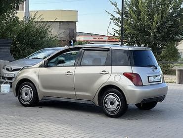 Унаа: Toyota Ist: 2003 г., 1.3 л, Автомат, Бензин, Хетчбек — 4