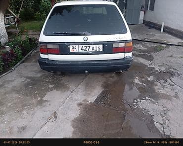 Volkswagen Passat Variant: 1993 г., 1.8 л, Механика, Бензин, Универсал — 3