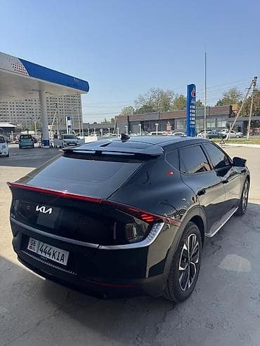 люки крыши: Kia EV6: 2022 г., Автомат, Электромобиль, Кроссовер — 3
