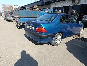 mazda 626 2002: Toyota Avensis: 1998 г., 2 л, Механика, Бензин, Седан — 5