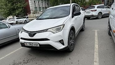 Toyota RAV4: 2018 г., 2.5 л, Автомат, Бензин, Кроссовер
