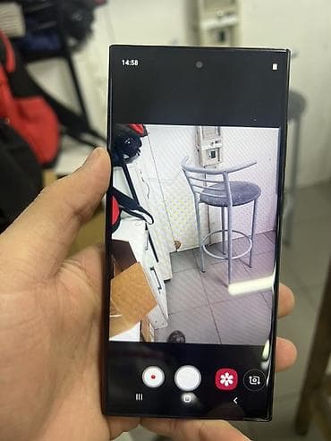 Apple iPhone: IPhone 16 Pro Max, Серебристый, Чехол, 71 % — 6