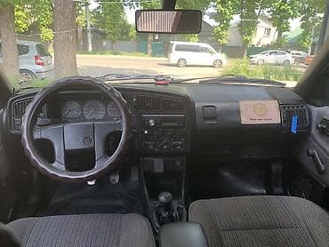 vr6 2 8: Volkswagen Passat: 1990 г., 1.8 л, Механика, Бензин, Седан — 7