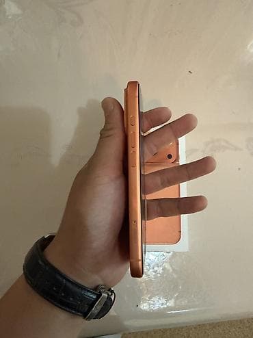 купить новый айфон 5 s: IPhone 17 Pro, Б/у, 256 ГБ, Оранжевый, 100 % — 3