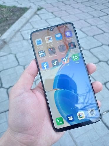 ufs 3: Honor X8, Б/у, 128 ГБ, цвет - Черный, 2 SIM — 1