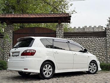 тайоьа: Toyota Ipsum: 2004 г., 2.4 л, Автомат, Минивэн — 2