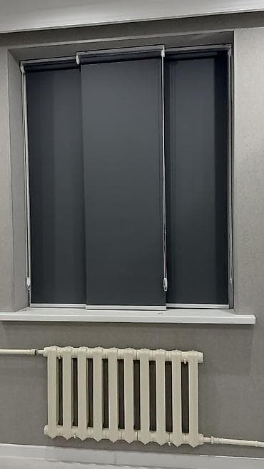рулонные жалюзи на пластиковые окна: Рулонные шторы блэкаут, цвет графитовый серый. - Тип: классические — 8