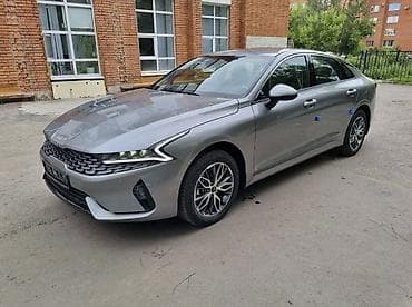 Kia K5: 2023 г., Автомат, Газ